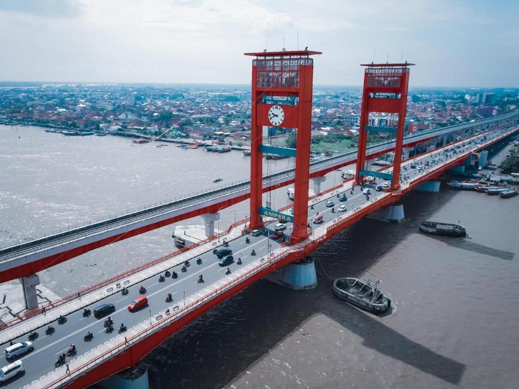 The Arista Hotel Palembang Exteriör bild